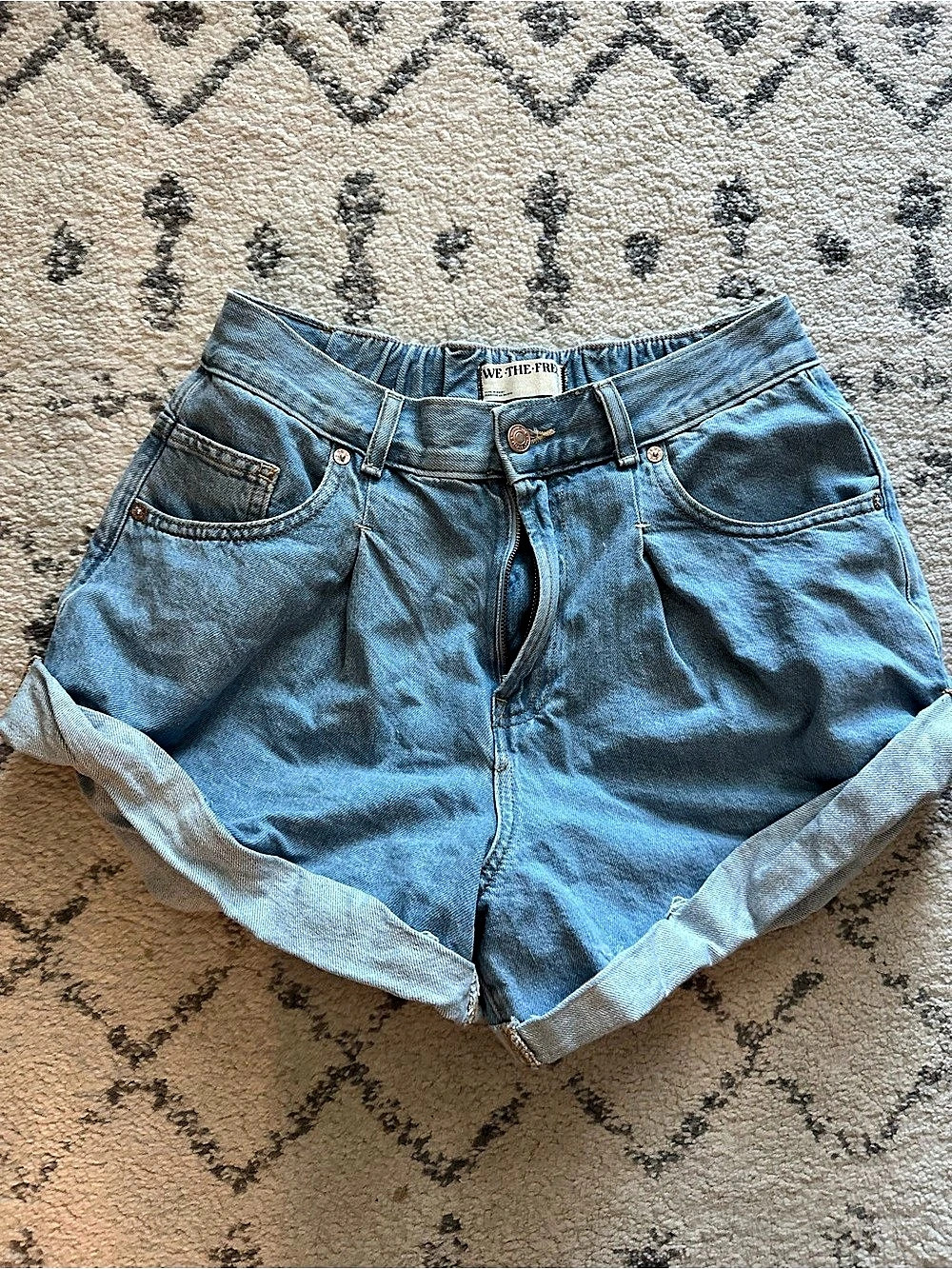We The Free Danni Denim Shorts Blue. Size Small